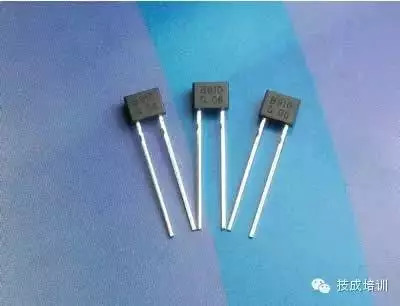 电子世界的基础构建块 十大最常用电子元器件详解